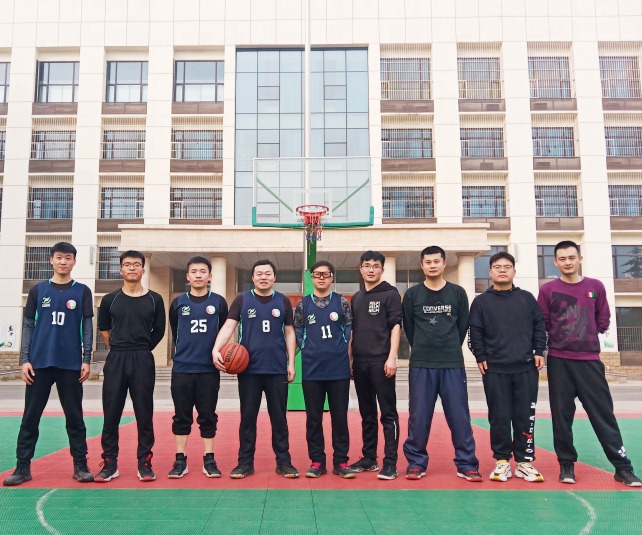 籃球隊(duì)活動(dòng)